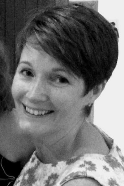 Qualified reflexologist and holistic therapist in South East Pembrokeshire